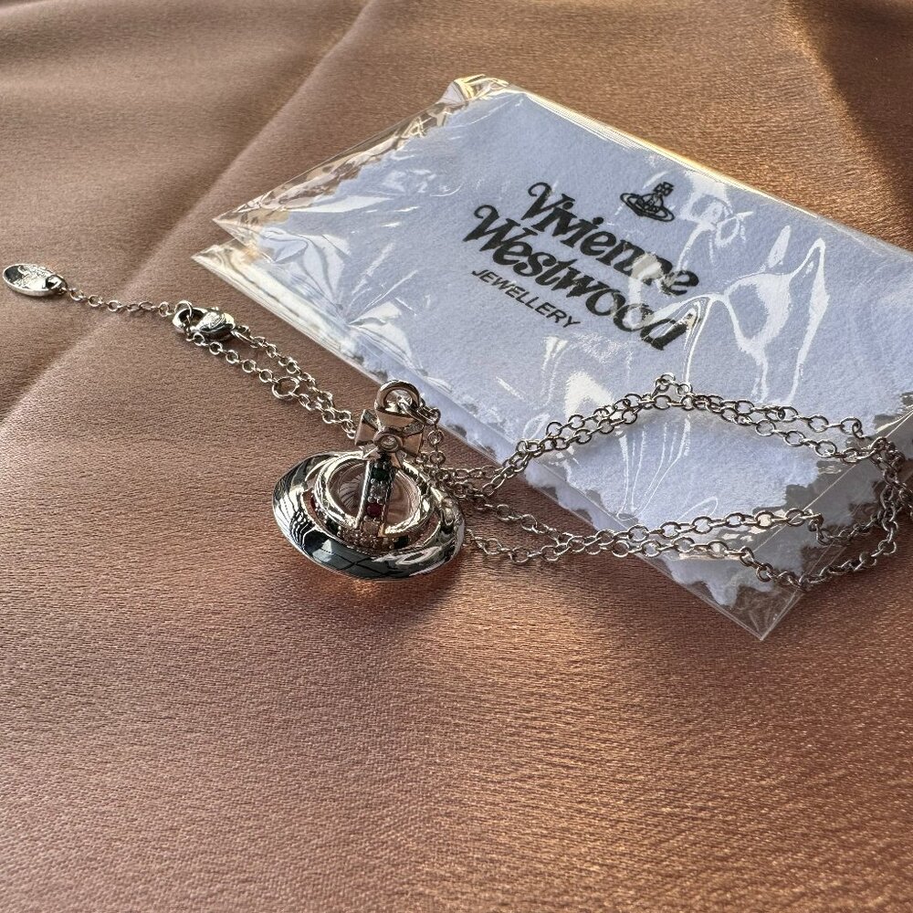 Vivienne Westwood  New Tiny Orb Pendant in Ruthenium